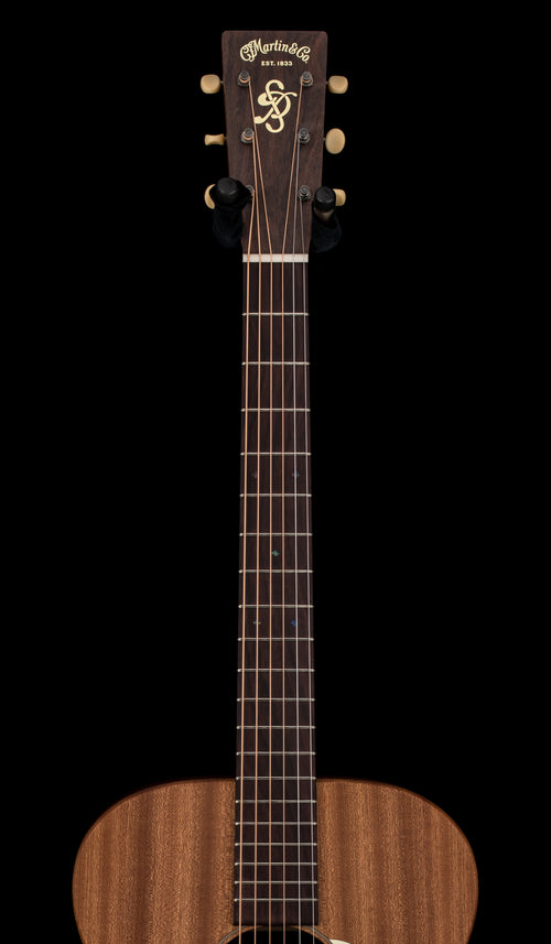 Used Martin Sweetwater Exclusive Sean Daniel 00-X2E (2025) - Natural #19579 with Original Gig Bag