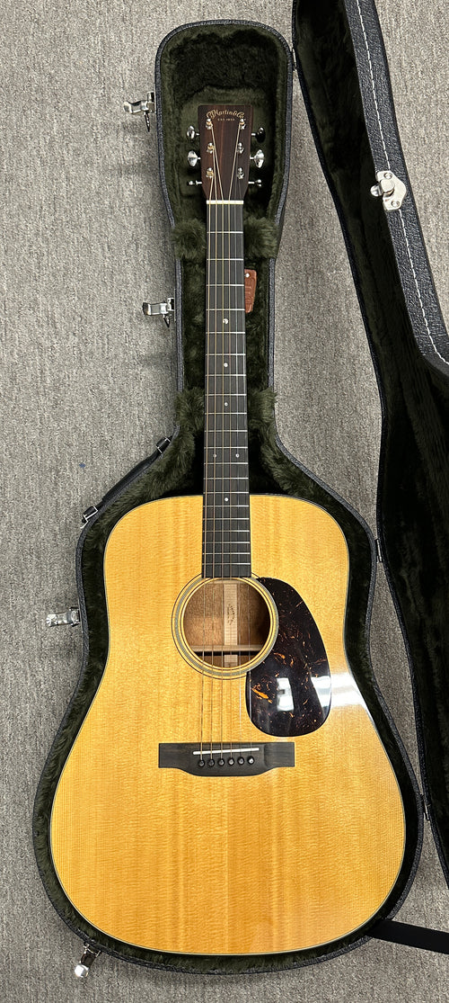 Used Martin D-18 (2023) - Natural #16998 with Original Hard Case