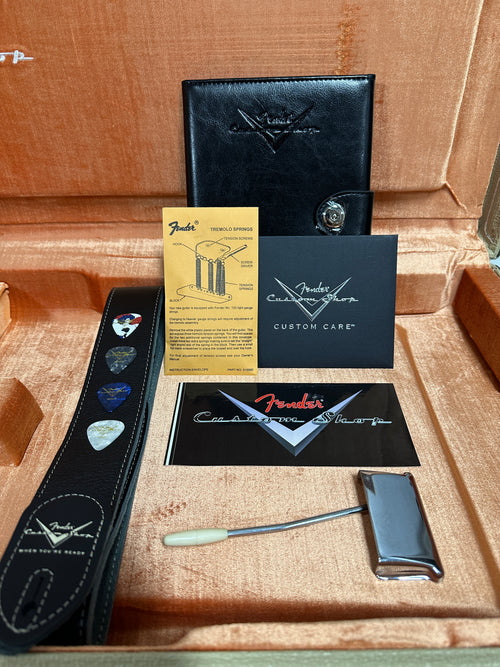 Fender Custom Shop LTD 1963 Stratocaster Journeyman Relic - Aged Candy Apple Red #89414