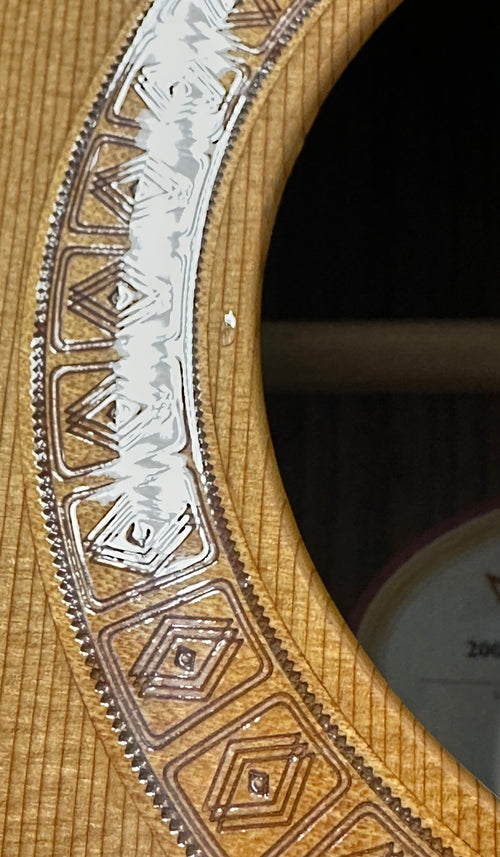 Used Taylor NS72ce (2008) #28718 with Original Hard Case