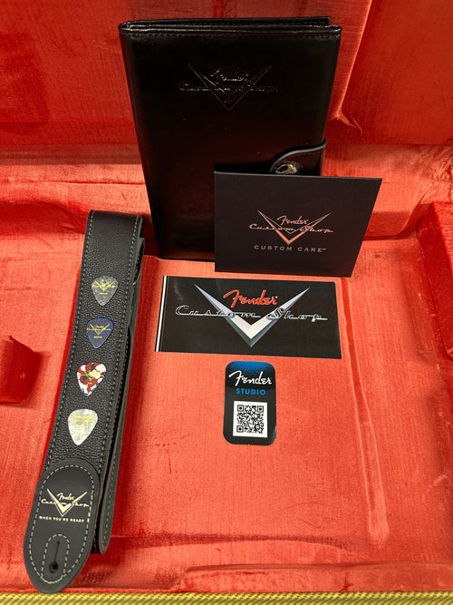 Fender Custom Shop Empire 58 Precision Bass Heavy Relic - Faded Aged Vintage White #87548