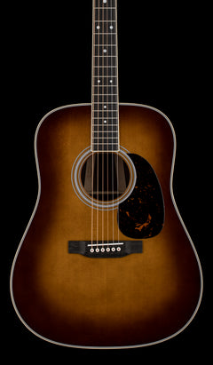 Martin D-35 - 1933 Ambertone #40378 (2025)