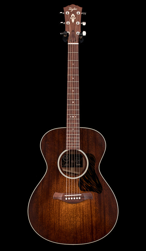 Taylor Benchmark Custom Gold Label Grand Concert Mahogany #66101