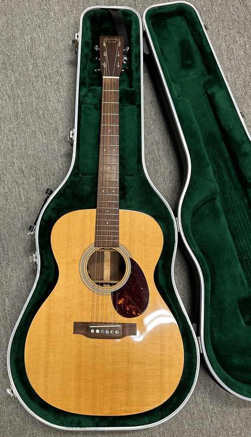 Used Martin OM-21 (2003) - Natural #46887 with Original Hard Case