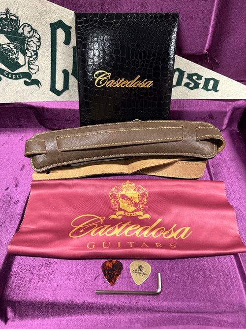 Castedosa Guitars Conchers Short Scale Bass - Aged Sonic Blue #435