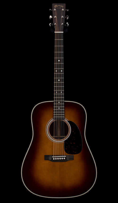 Martin D-28 - 1933 Ambertone #49312 (2025)