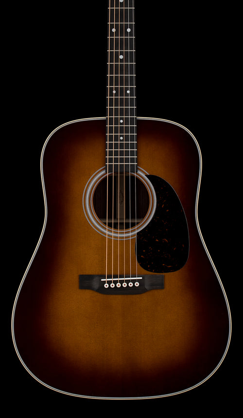 Martin D-28 - 1933 Ambertone #49312 (2025)