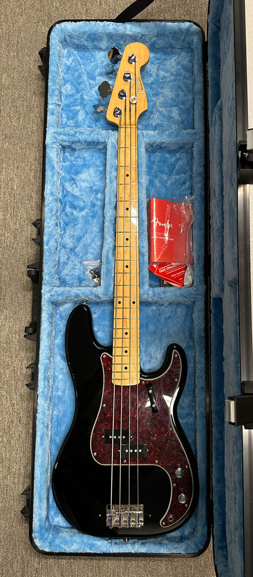 Used Fender Roger Waters Precision Bass (2017) - Black #90268 with Hard Case