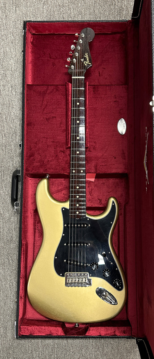 Used Fender Custom Shop Postmodern Stratocaster DLX Closet Classic (2025) - Super Faded HLE Gold #16168 with Original Hard Case