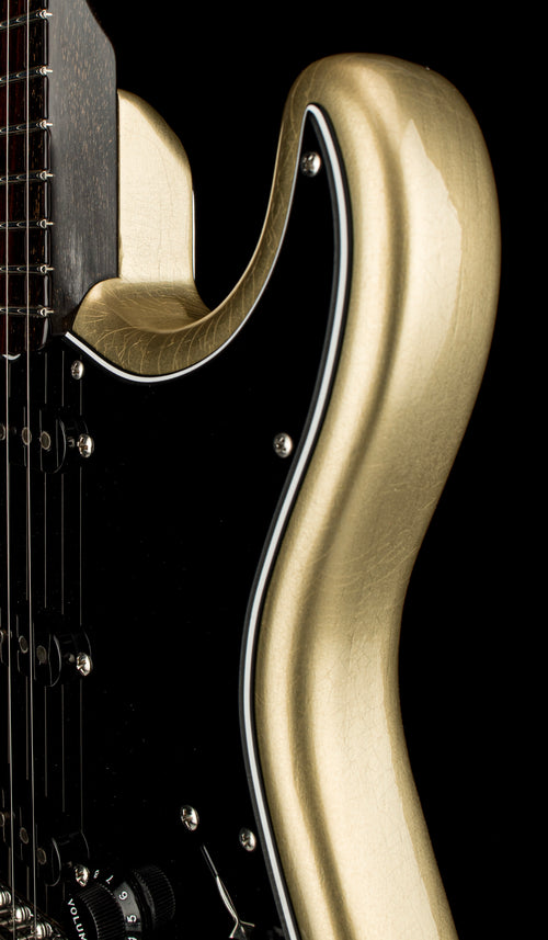 Used Fender Custom Shop Postmodern Stratocaster DLX Closet Classic (2025) - Super Faded HLE Gold #16168 with Original Hard Case