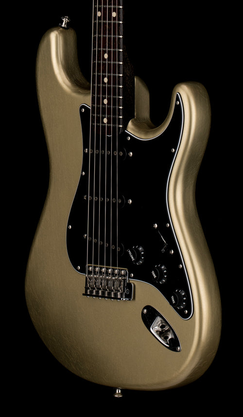 Used Fender Custom Shop Postmodern Stratocaster DLX Closet Classic (2025) - Super Faded HLE Gold #16168 with Original Hard Case