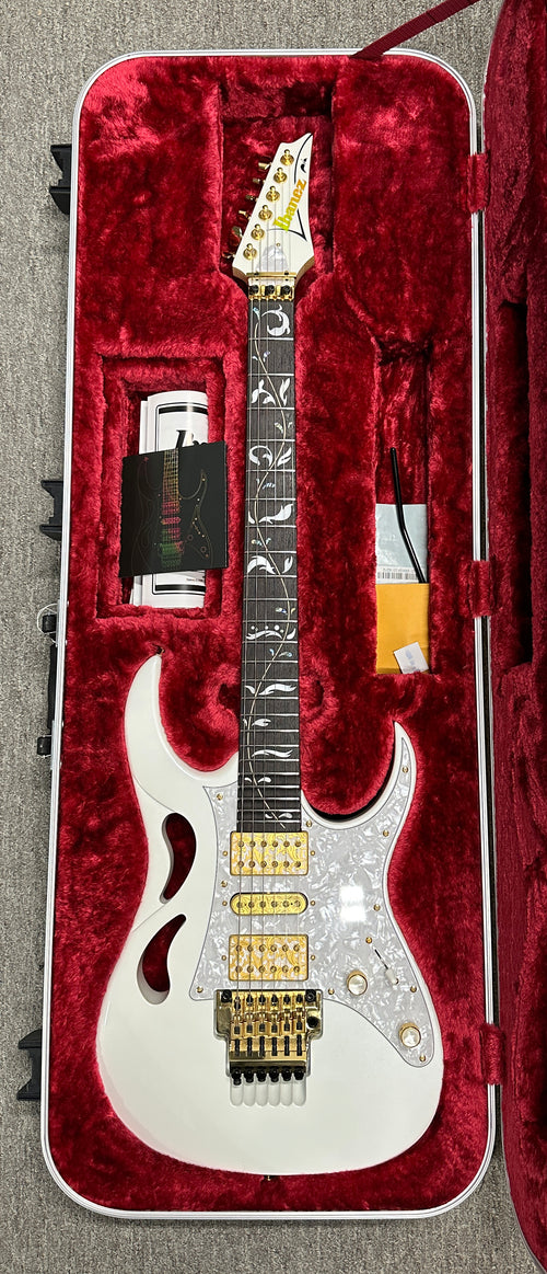 Used Ibanez Steve Vai Signature PIA3761 (2023) - Stallion White #19272 with Original Hard Case