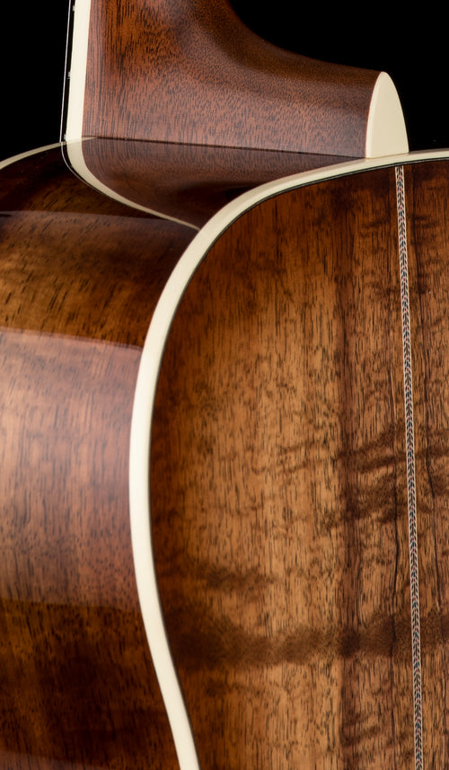 Martin Custom Shop OM-41 Style Exceptional Figured Koa Toasted Burst (Empire Music Spec) #32429