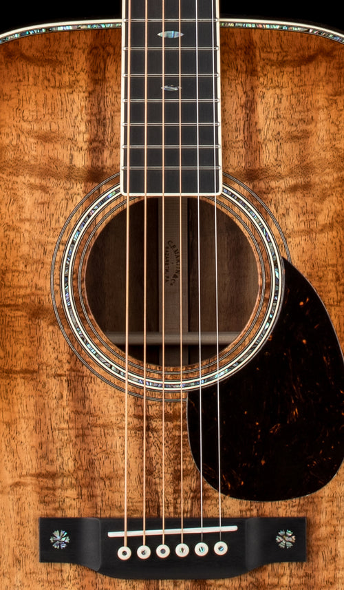 Martin Custom Shop OM-41 Style Exceptional Figured Koa Toasted Burst (Empire Music Spec) #32429