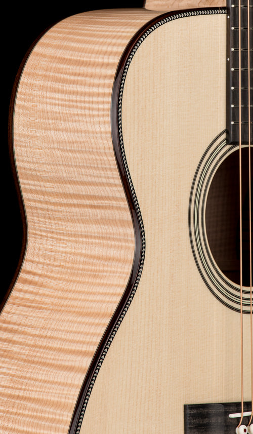 Used Martin Custom Shop "J" Jumbo 28 Style Adirondack Spruce/Pacific Big Leaf Flamed Maple Russo Music Spec #32521