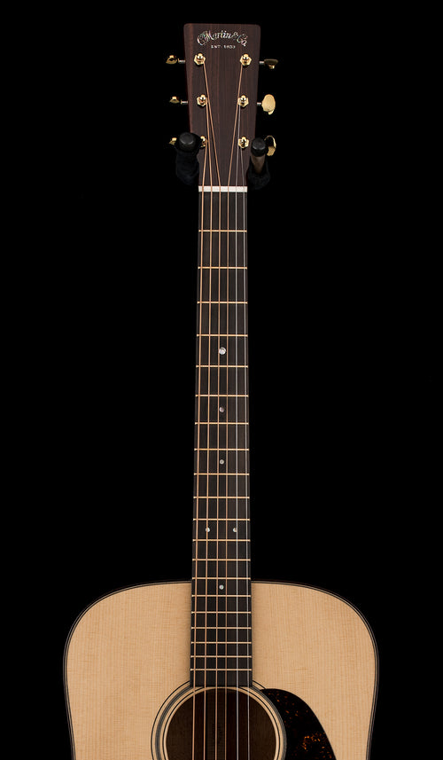 Martin D-18 Modern Deluxe - Natural #70342