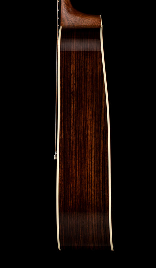 Martin D-28 - 1933 Ambertone #17205 (2025)