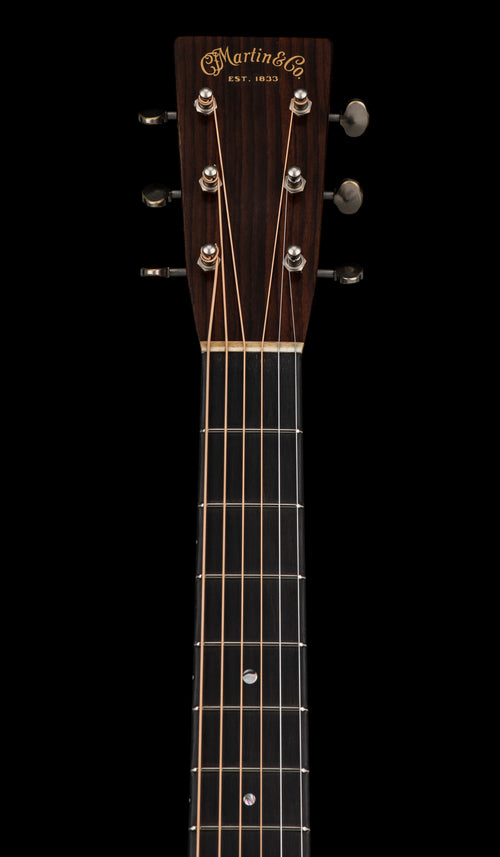 Martin Custom Shop D-18 Authentic 1937 (Stage 1 Ambertone) #56656