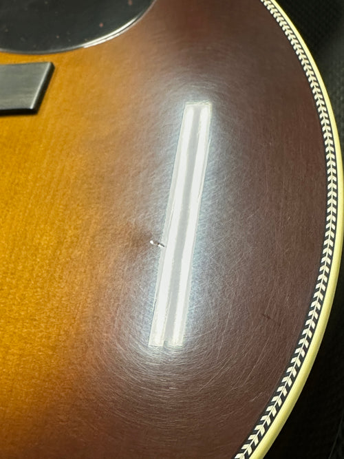 Martin Custom Shop 000-28 Authentic 1937 - Ambertone #40484 (NAMM)