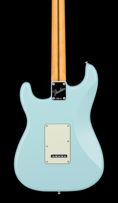 Fender Limited Edition American Professional Classic Stratocaster w/ Fender Silent System - Daphne Blue #34425