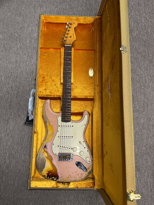 Used Fender Custom Shop LTD 1959 Stratocaster Super Heavy Relic (2021) - Aged Shell Pink/3-Color Sunburst #55604 with Original Hard Case