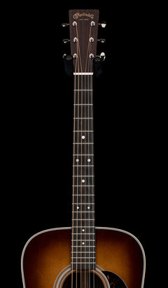 Martin D-28 - 1933 Ambertone #35110 (2025)