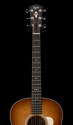 Taylor Gold Label 517e - Sunburst #85030 (NAMM 2026)