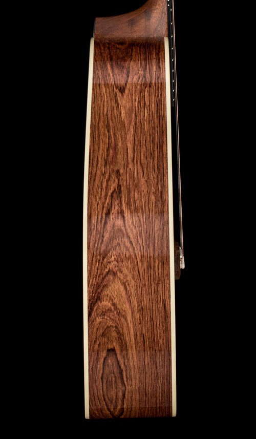 Taylor Gold Label 810e Honduran Rosewood - Natural #05074 (NAMM 2026)