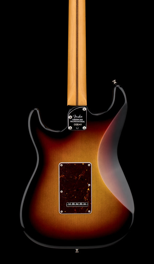 Fender American Professional Stratocaster - 3-Color Sunburst #36707