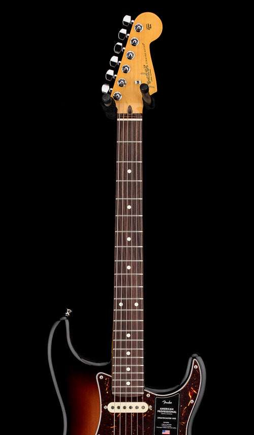 Fender American Professional Stratocaster HSS - 3-Color Sunburst #34796