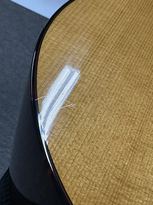 Used Breedlove Organic Performer Concert CE #06269 with Original Hard Case