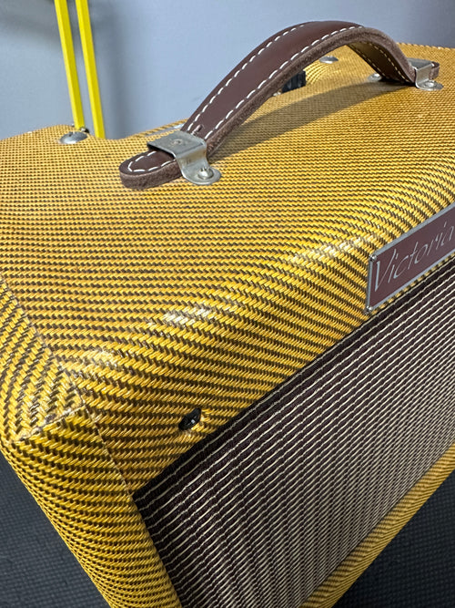 Used Victoria Model 518 5 Watt Combo #2295