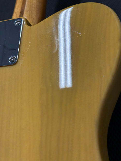 Used Fender American Vintage '52 Telecaster (1982) - Butterscotch Blonde #16504