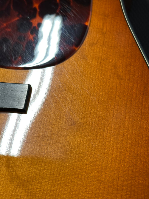 Used Bourgeois Custom Country Boy Dreadnought (2007) - Sunburst #004103 with Original Hard Case