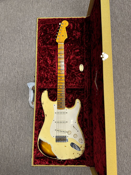 Used Fender Custom Shop LTD 1958 Stratocaster Heavy Relic (2018) - Aged Vintage White/2-Color Sunburst #35490 with Original Hard Case