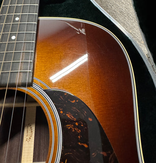 Used Martin D-28 (2023) - 1933 Ambertone #53660 with Original Hard Case