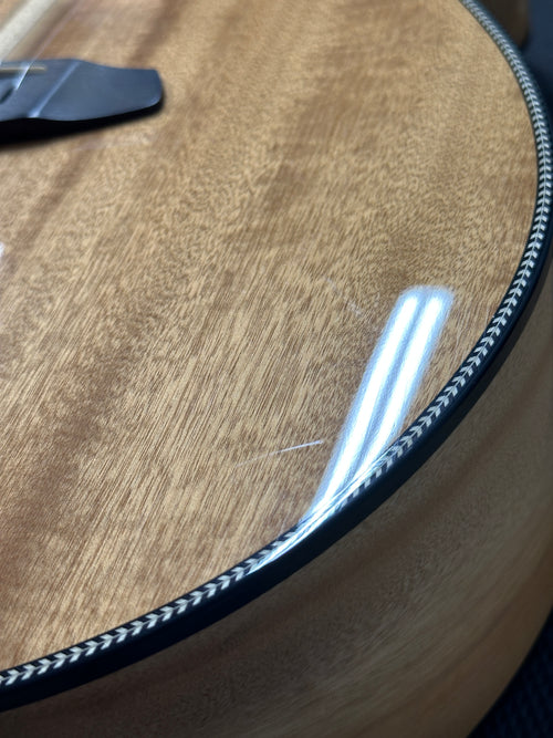 Used Breedlove Oregon Concert CE Myrtlewood (2022) - Natural #27697 with Original Hard Case