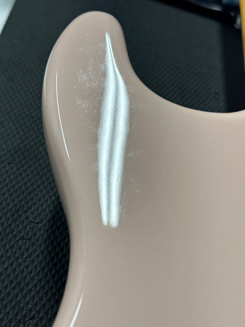 Used Fender American Original '60s Stratocaster (2022) - Shell Pink #00938 with Original Hard Case