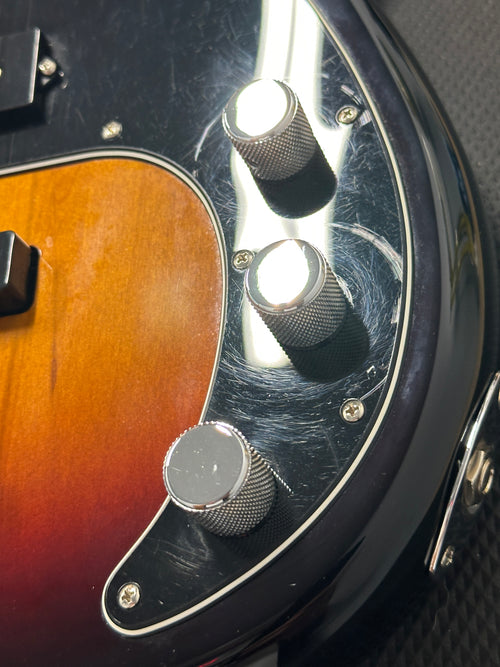 Used Fender American Performer Precision Bass (2018) - 3-Color Sunburst #65719 with Gig Bag