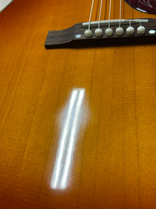 Used Epiphone Hummingbird (2021) - Aged Cherry Sunburst #07160 with Hard Case