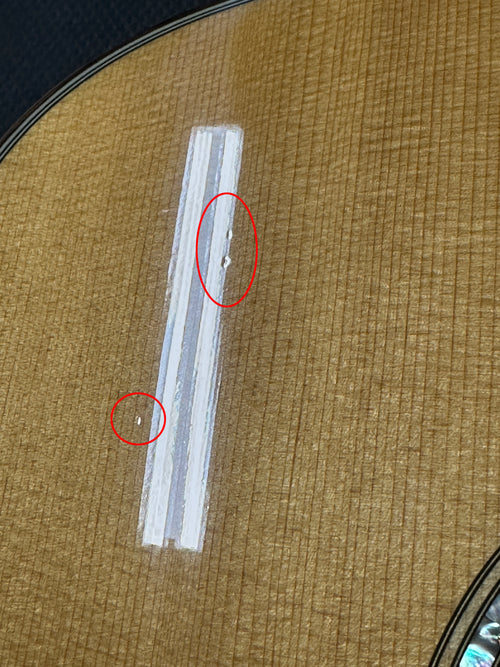 Used Taylor Baritone-8 (2011) #02107 with Original Hard Case