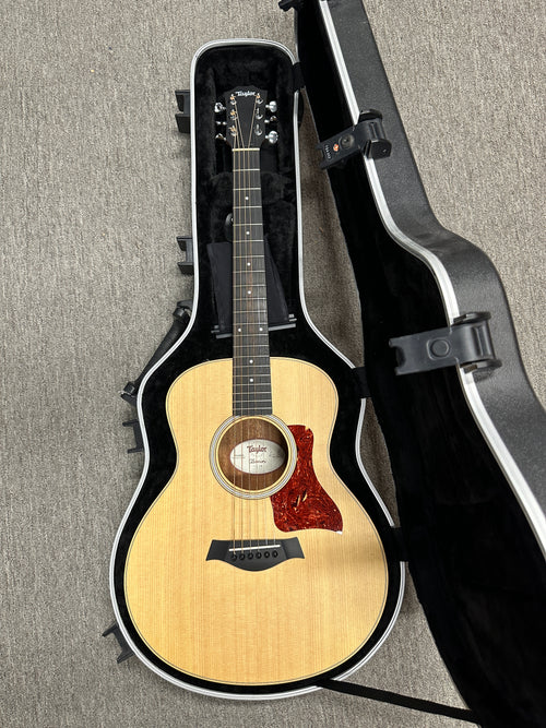 Used Taylor GS Mini-e Rosewood (2025) #65042 with Hard Case