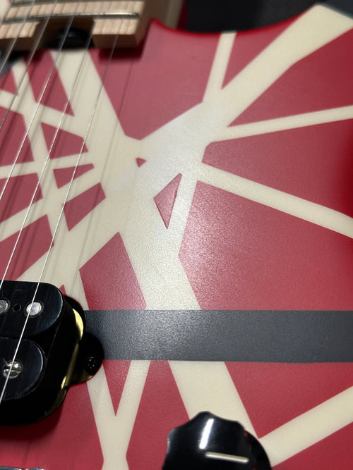 Used EVH Striped Series 5150 (2019) - Red with Black and White Stripes #01417