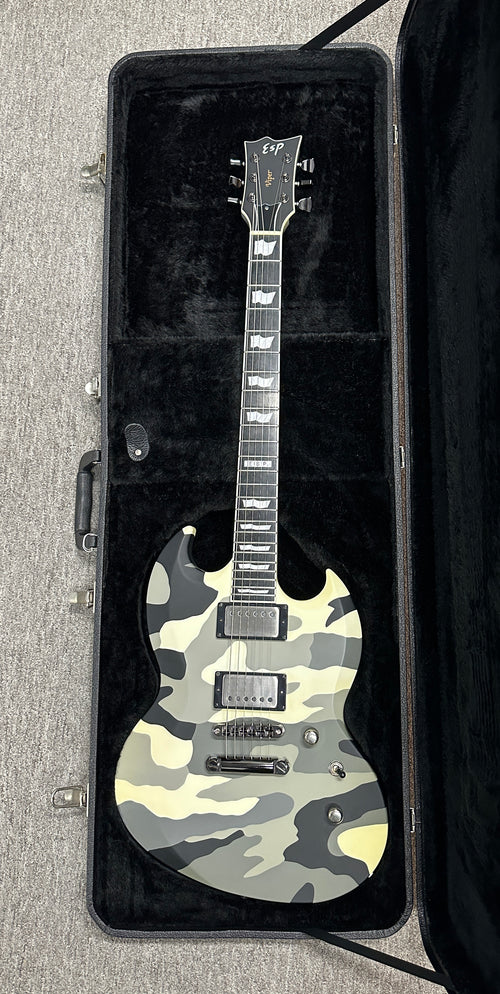 Used ESP E-II Viper - Urban Camo #52531 with Original Hard Case