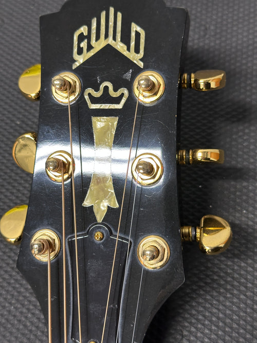 Used Guild USA F5CE-NT (1993) - Natural #00069 with Hard Case