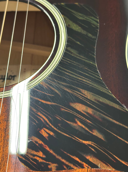 Used Taylor Builder's Edition 524ce (2025) - Kona Burst #15001 with Original Hard Case