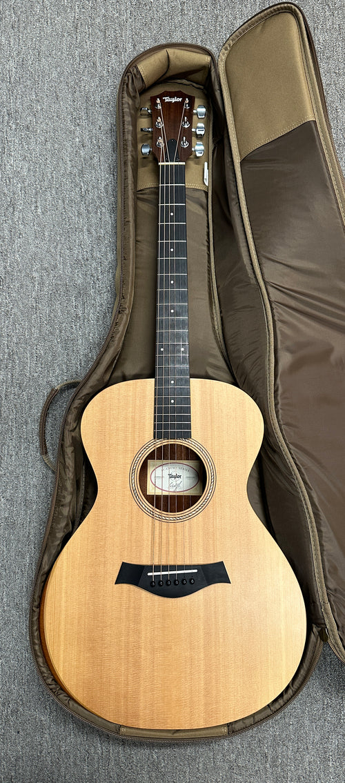 Used Taylor Academy 12 (2022) #52201 with Original Gig Bag