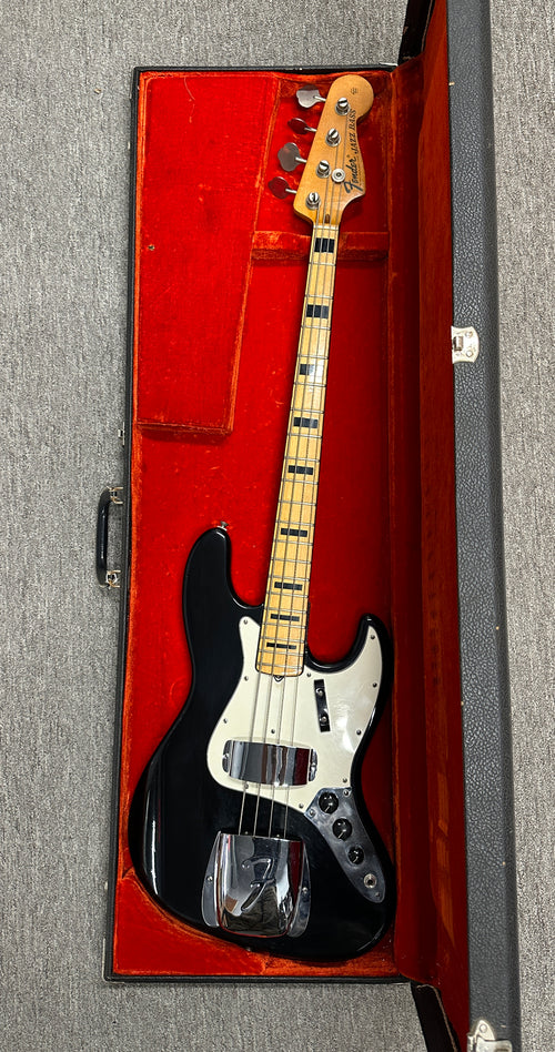 Vintage Fender 1973 Jazz Bass - Black #96090 with Hard Case