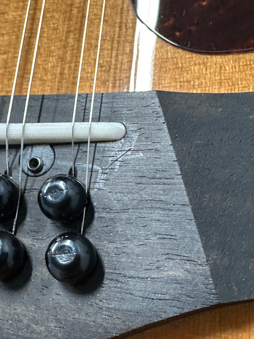 Taylor 354ce Studio Special Edition - Honeyburst #05579 (NAMM 2026)