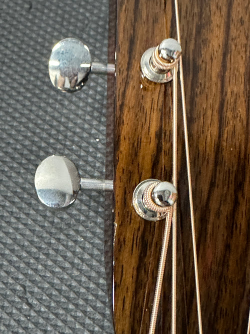 Used Huss & Dalton TOM-M #4026 with Original Hard Case